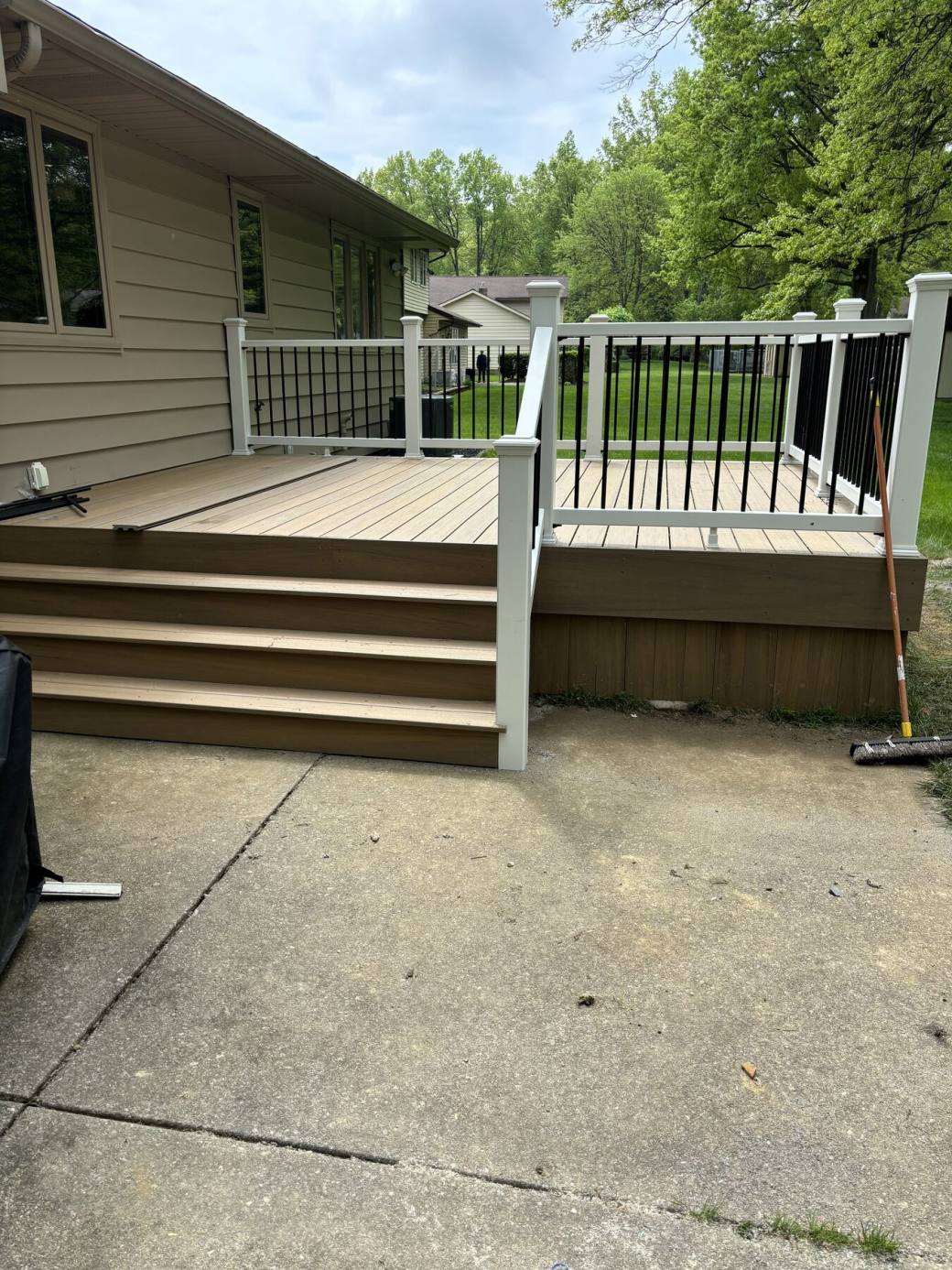 Deck Builders project gallery - 75FD4322 25ED 481E B0B4 3141783C24D7