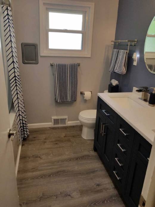 Bathroom Remodeling gallery image 20 - 018 4 IMG 5426