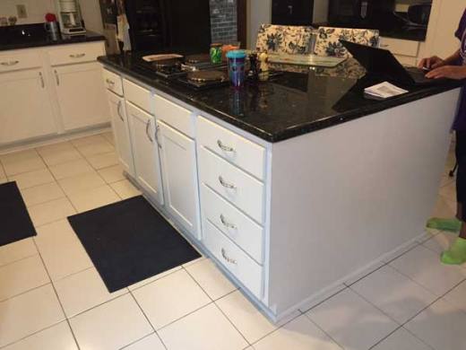 Cabinet Refacing gallery image 46 - 046 cabinet reface shaker heights after 3