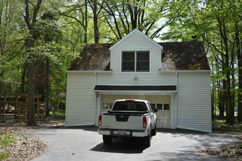 Vinyl Siding gallery image 6 - 006 07 siding cleveland heights after photo 03